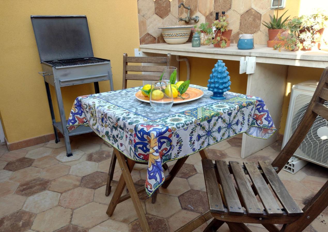 Ragusa Exclusive Flat With Terrace & Bbq Exteriér fotografie